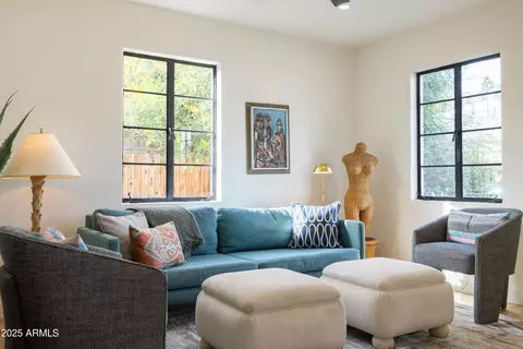 Living - 1409 Edgemont Ave, Phoenix, AZ 85006 photo 6 of 10