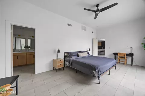 Bedroom - 4132 N 34th Pl, Phoenix, AZ 85018 photo 1 of 5