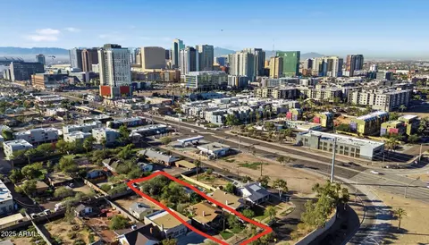 View/Area - 723 E Moreland St, Phoenix, AZ 85006 photo 1 of 2
