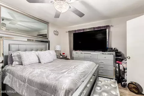 Bedroom - 4028 E Carson Rd, Phoenix, AZ 85042 photo 2 of 4