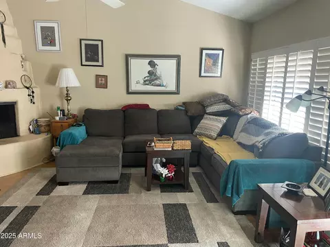 Living - 1022 E Wagoner Rd, Phoenix, AZ 85022 photo 1 of 1