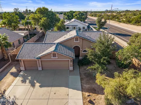 762 N Calle Largo St, Mesa, AZ 85207