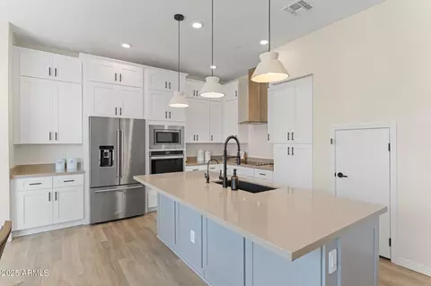 Kitchen - 1525 E Megan St, Gilbert, AZ 85295 photo 1 of 4
