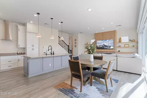 1525 E Megan St, Gilbert, AZ 85295