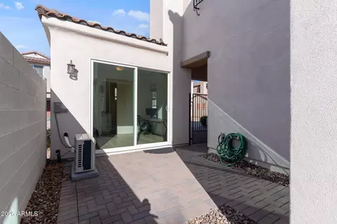 Exterior - 1525 E Megan St, Gilbert, AZ 85295 photo 2 of 2