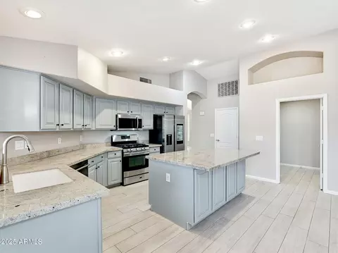 Kitchen - 9926 E Pantera Ave, Mesa, AZ 85212 photo 2 of 3