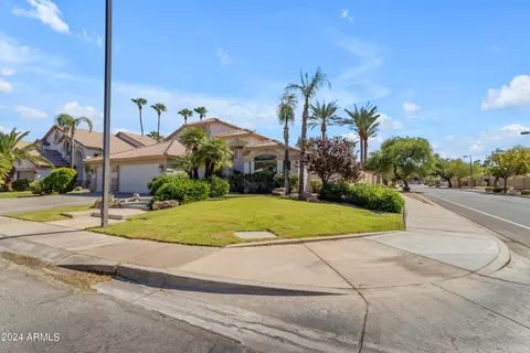 1805 E Appaloosa Rd, Gilbert, AZ 85296