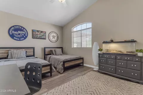 Bedroom - 1805 E Appaloosa Rd, Gilbert, AZ 85296 photo 8 of 9