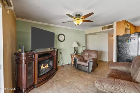 Living - 6537 N 41st Dr, Phoenix, AZ 85019 photo 3 of 4