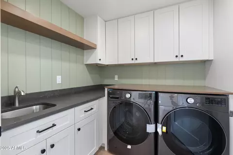 Other - 3615 E Clarendon Ave, Phoenix, AZ 85018 photo 8 of 10