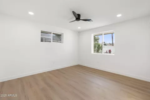 Other - 3615 E Clarendon Ave, Phoenix, AZ 85018 photo 5 of 10