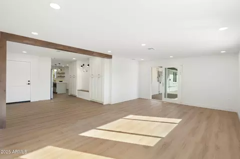 Living - 3615 E Clarendon Ave, Phoenix, AZ 85018 photo 4 of 6