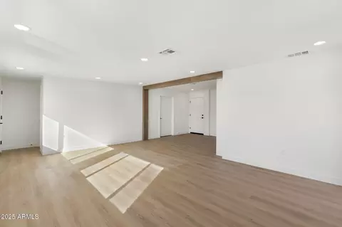 Living - 3615 E Clarendon Ave, Phoenix, AZ 85018 photo 5 of 6