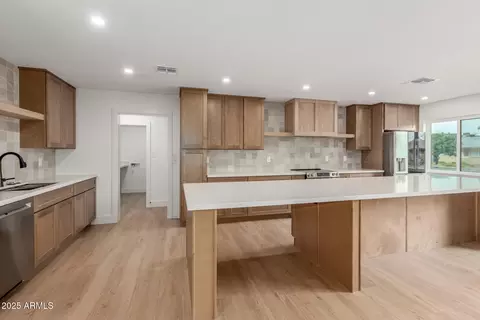 Kitchen - 1433 E Hudson Dr, Tempe, AZ 85281 photo 3 of 3