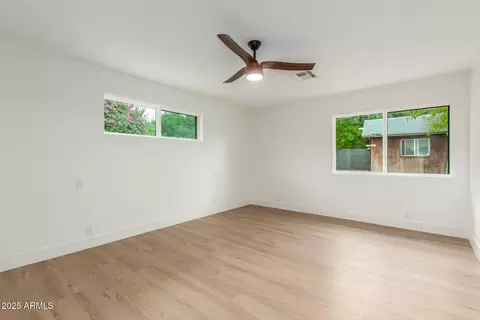 Bedroom - 1433 E Hudson Dr, Tempe, AZ 85281 photo 1 of 3