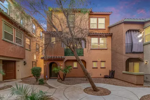 7771 W Palm Ln, Phoenix, AZ 85035