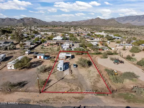 22570 W Pacific St #7, Congress, AZ 85332