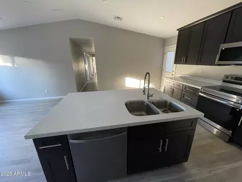 82 W Brooks St, Gilbert, AZ 85233 photo 6