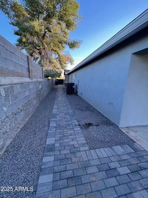 82 W Brooks St, Gilbert, AZ 85233 photo 21