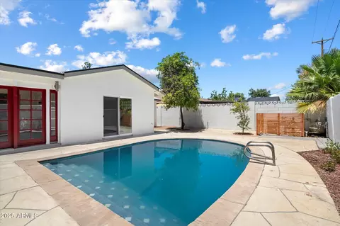 Exterior - 5217 N 18th Pl, Phoenix, AZ 85016 photo 4 of 5