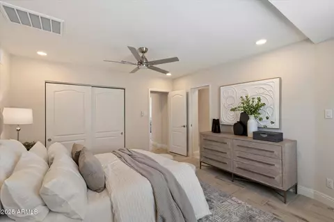 Bedroom - 5217 N 18th Pl, Phoenix, AZ 85016 photo 2 of 4
