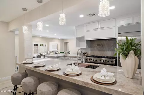 Kitchen - 5217 N 18th Pl, Phoenix, AZ 85016 photo 1 of 6