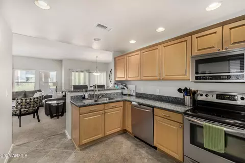19700 N 76th St #2098, Scottsdale, AZ 85255