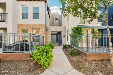 615 E Portland St #115, Phoenix, AZ 85004