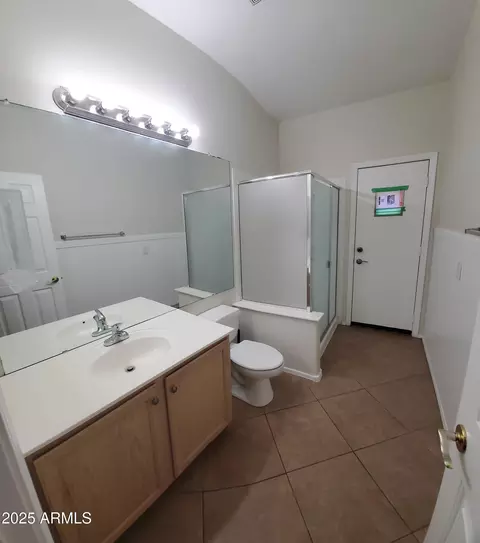 Bath - 4632 E Harwell St, Gilbert, AZ 85234 photo 1 of 6