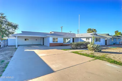 2039 W Northview Ave, Phoenix, AZ 85021