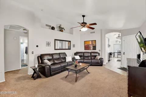 16629 S 44th Pl, Phoenix, AZ 85048 photo 5