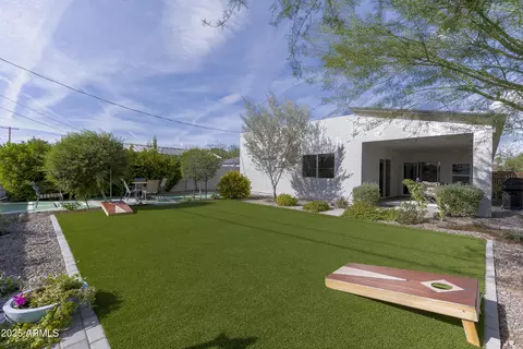 Exterior - 2511 Earll Dr, Phoenix, AZ 85016 photo 3 of 9