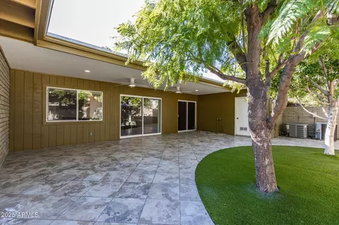 Exterior - 3736 E Montecito Ave, Phoenix, AZ 85018 photo 3 of 5