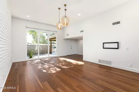 Living - 3736 E Montecito Ave, Phoenix, AZ 85018 photo 6 of 6