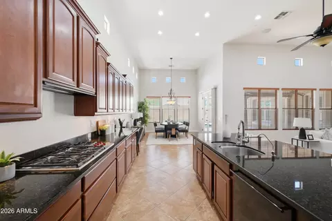 Kitchen - 758 E Sunburst Ln, Tempe, AZ 85284 photo 2 of 3