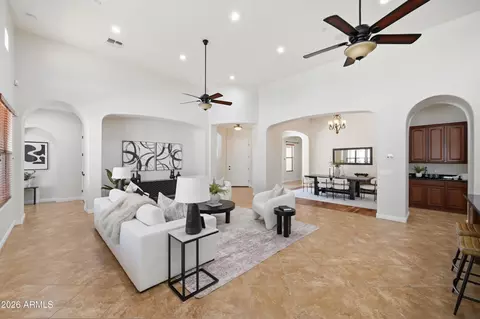 Living - 758 E Sunburst Ln, Tempe, AZ 85284 photo 1 of 2