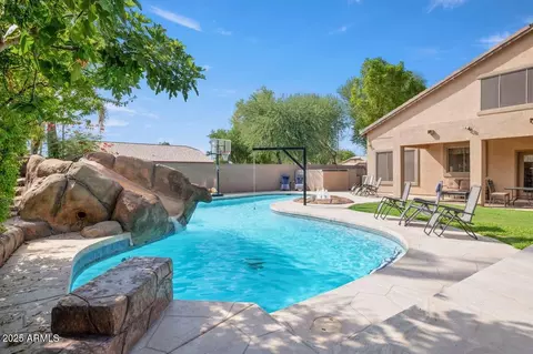 Exterior - 3279 E Oriole Dr, Gilbert, AZ 85297 photo 5 of 16