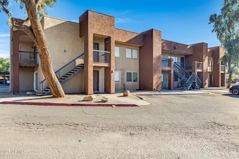 3810 N Maryvale Pkwy #2067, Phoenix, AZ 85031