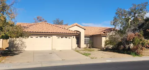 7146 W Voltaire Ave, Peoria, AZ 85381