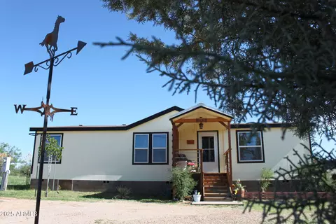 9647 E Joy Ave, Hereford, AZ 85615