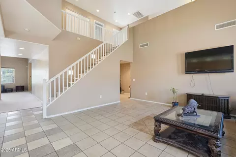 Living - 6826 S 41st Dr, Phoenix, AZ 85041 photo 1 of 5