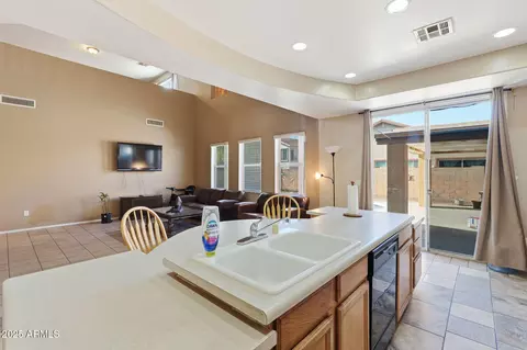 Other - 6826 S 41st Dr, Phoenix, AZ 85041 photo 4 of 6