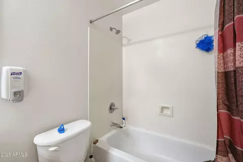 Bath - 6826 S 41st Dr, Phoenix, AZ 85041 photo 2 of 5
