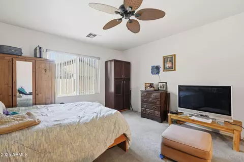 Bedroom - 6826 S 41st Dr, Phoenix, AZ 85041 photo 3 of 8