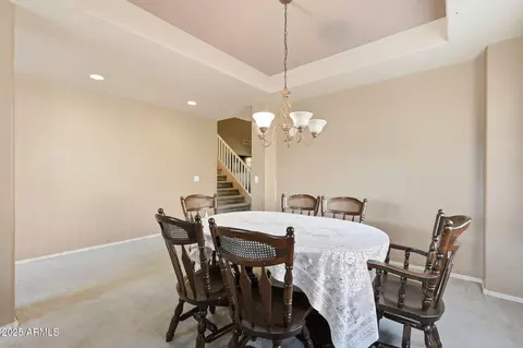 Dining - 6826 S 41st Dr, Phoenix, AZ 85041 photo 3 of 3