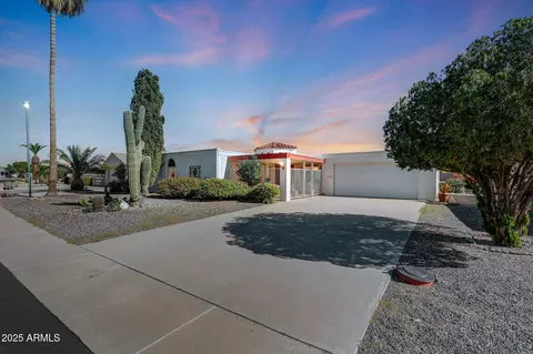 9533 W Cedar Hill Cir N, Sun City, AZ 85351