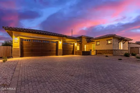 21107 E Diana Way, Queen Creek, AZ 85142
