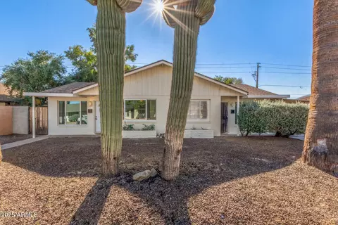 6813 E Pinchot Ave, Scottsdale, AZ 85251