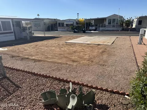 7750 E Broadway Rd #357, Mesa, AZ 85208