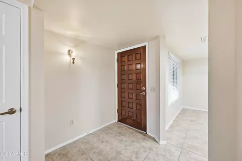 2920 W Juniper Ave, Phoenix, AZ 85053 photo 5